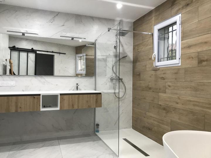 Salle de bain avant / après – Béziers