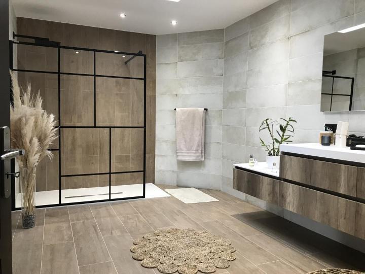 Salle de bain avant / après – Béziers